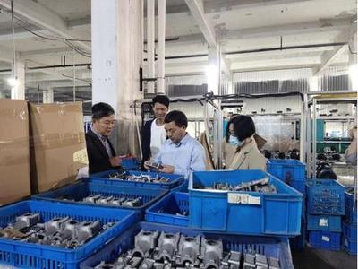 對標(biāo)趕超·聚鏈成勢 縣先進(jìn)裝備制造招商專班赴浙江考察農(nóng)機(jī)產(chǎn)業(yè)集群